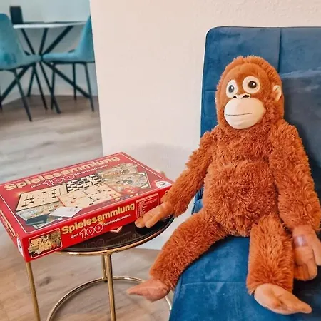 Monkey Magic Mansion 2 Bedroom Next To Tram And דירה *