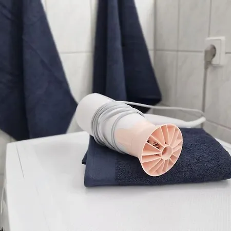 Monkey Magic Mansion 2 Bedroom Next To Tram And Apartament