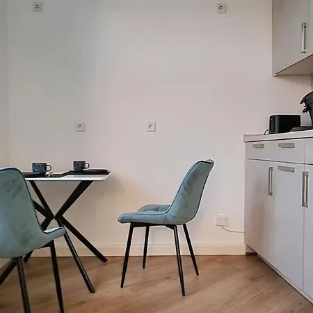 Monkey Magic Mansion 2 Bedroom Next To Tram And דירה לייפציג
