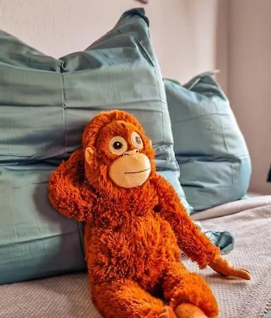 Monkey Magic Mansion 2 Bedroom Next To Tram And