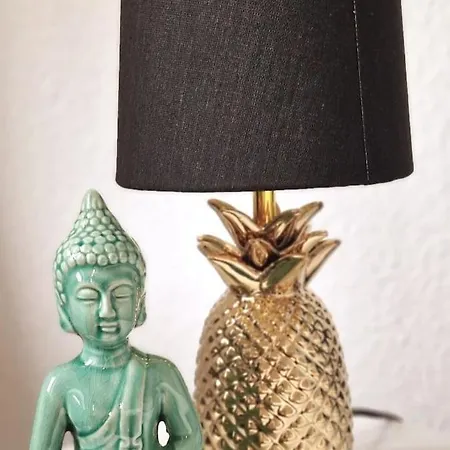 アパート Monkey Magic Mansion 2 Bedroom Next To Tram And ライプツィヒ