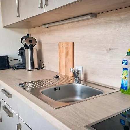 Monkey Magic Mansion 2 Bedroom Next To Tram And Appartement