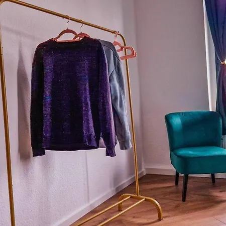 Monkey Magic Mansion 2 Bedroom Next To Tram And لبسيا