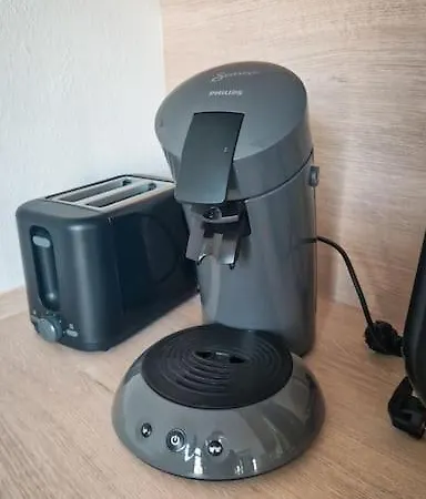 Monkey Magic Mansion 2 Bedroom Next To Tram And