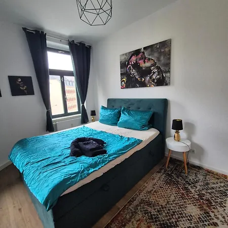 Appartement Monkey Magic Mansion 2 Bedroom Next To Tram And Leipzig